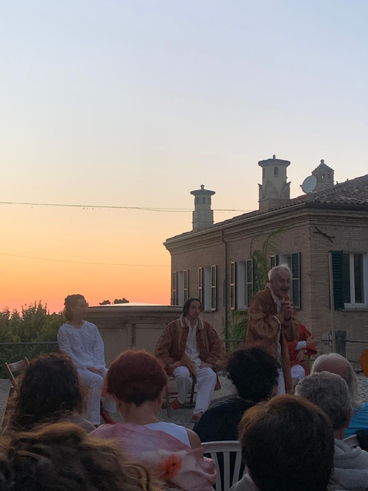 descrizione immagine